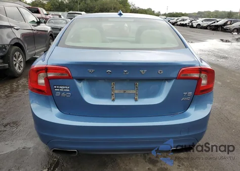 2014 Volvo S60 T5 z USA, uszkodzony, nr VIN YV1612FH7E2290534